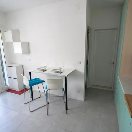 Apartamento House With Pool And Parking 500m From The Sea